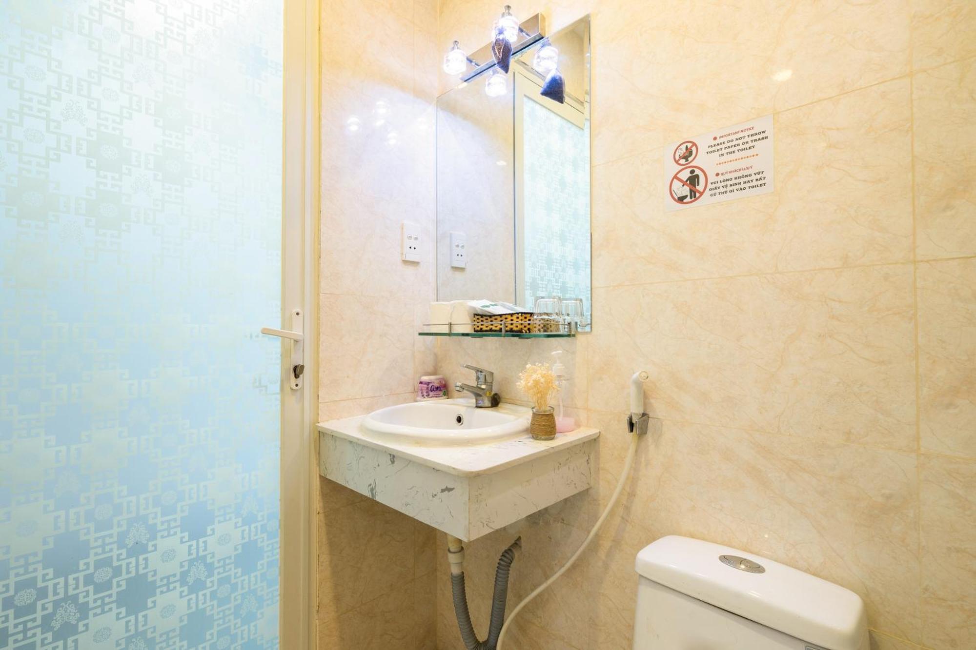 Cozy Inn Ho Chi Minh Exterior foto